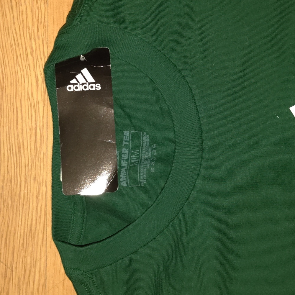 Adidas Men’s Amplifier T-shirt - Size M  New with Tag - Picture 3 of 6